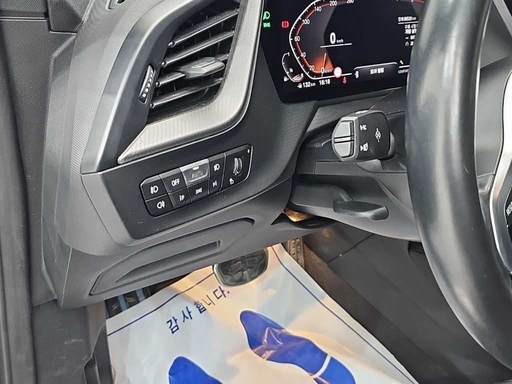 BMW 2-Series — photo 17
