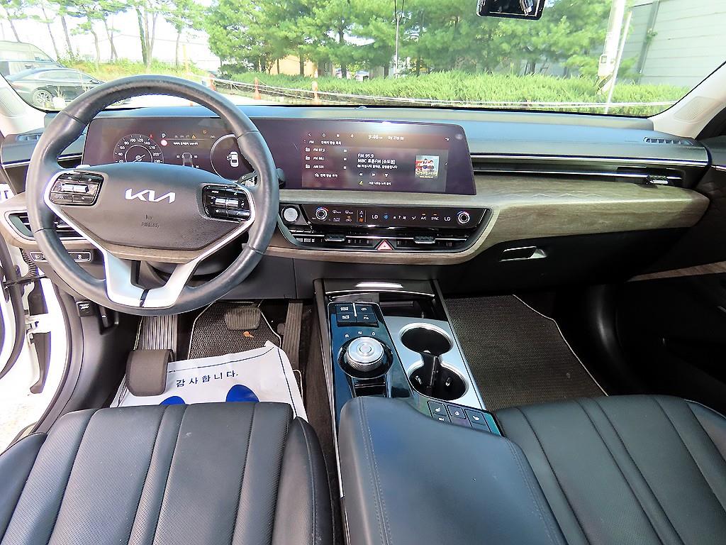 Kia K8 — photo 07