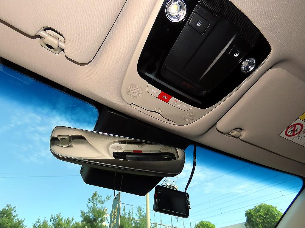Kia K8 — photo 14