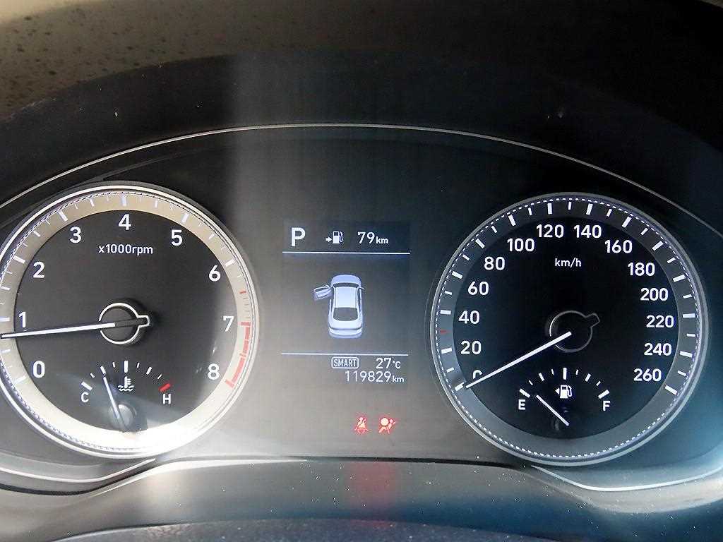 Hyundai Grandeur — photo 09