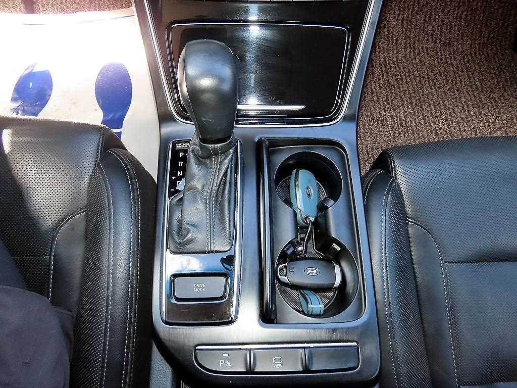 Hyundai Grandeur — photo 10