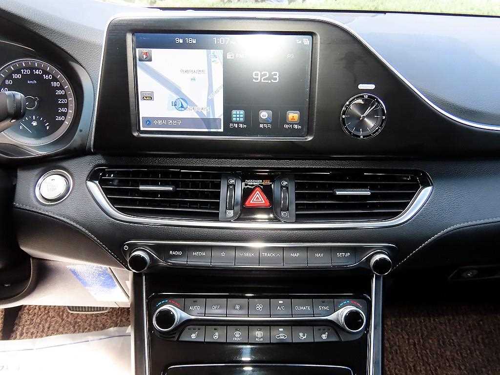 Hyundai Grandeur — photo 13