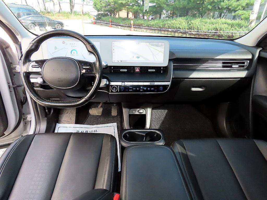 Hyundai Ioniq5 — photo 07