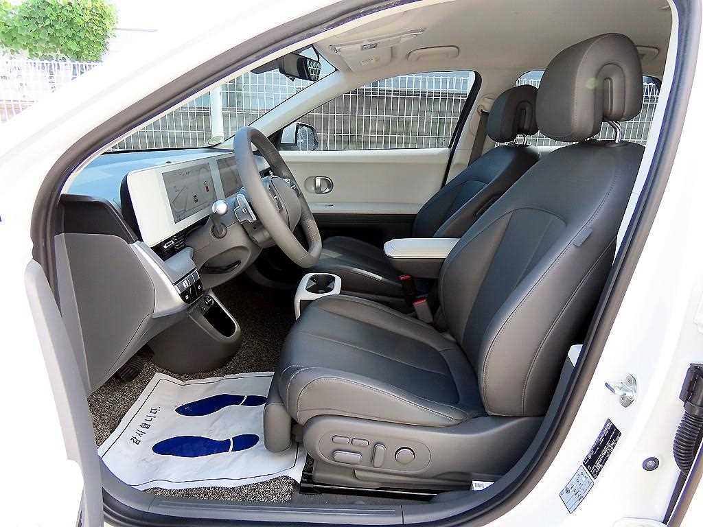 Hyundai Ioniq5 — photo 05