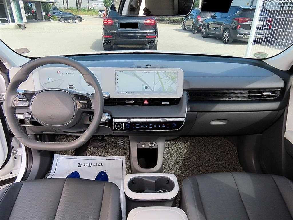 Hyundai Ioniq5 — photo 07