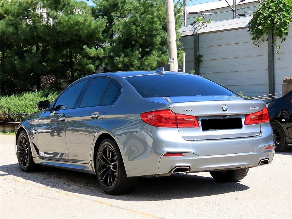 BMW 5-Series — photo 03