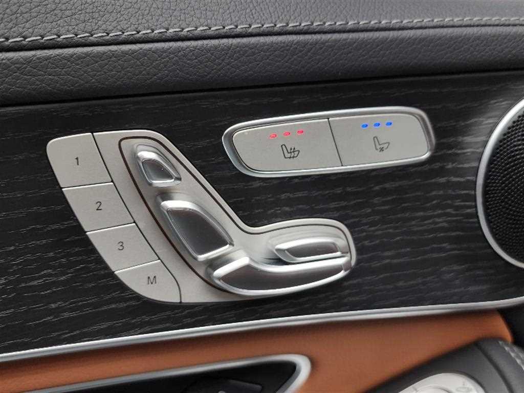Mercedes-Benz GLC-Class — photo 15