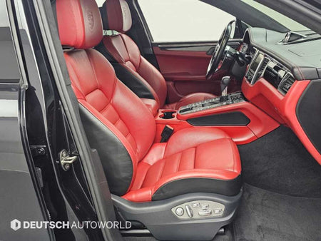 Porsche Macan — photo 10