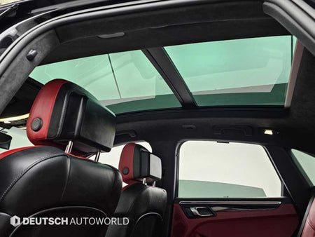 Porsche Macan — photo 19