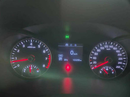 Kia K5 — photo 06
