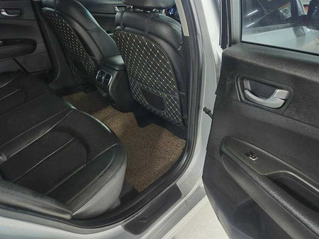 Kia K5 — photo 12