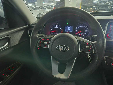 Kia K5 — photo 14