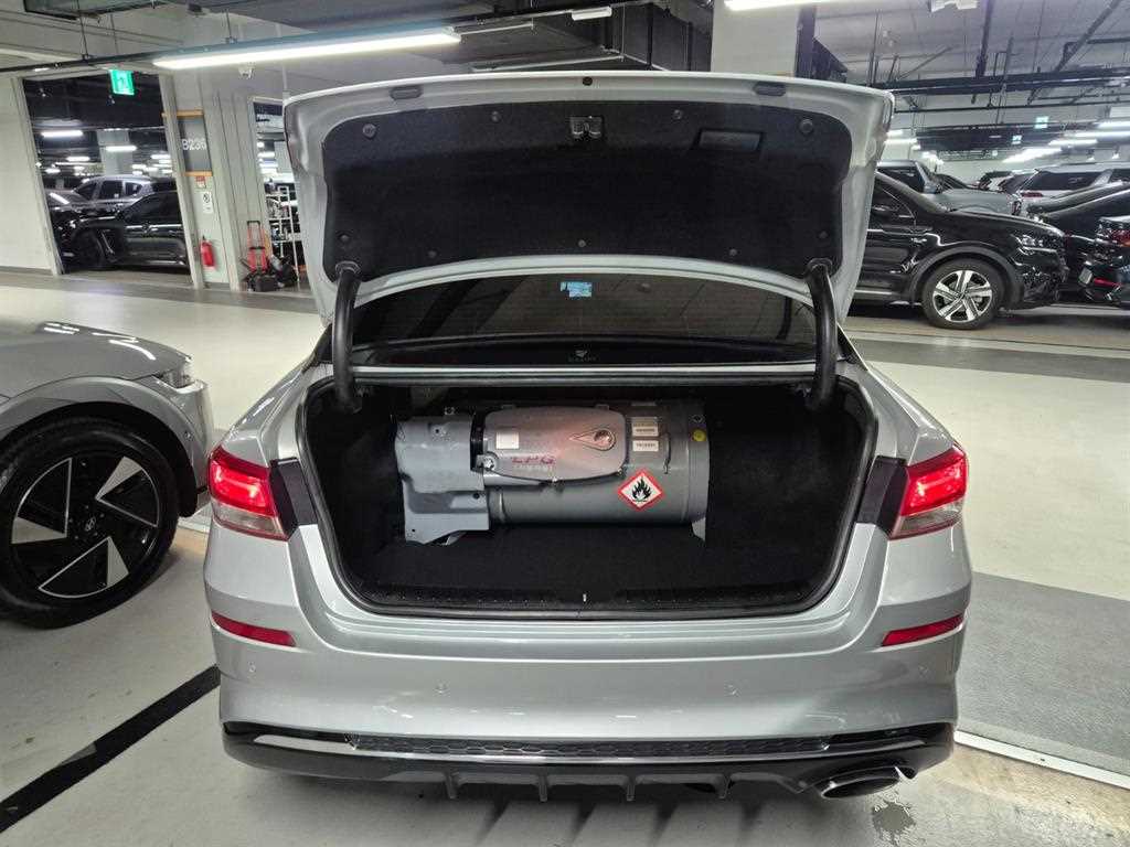 Kia K5 — photo 18