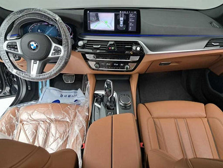 BMW 5-Series — photo 06