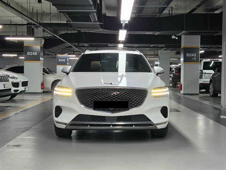 Genesis GV70 — photo 02