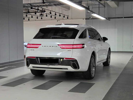 Genesis GV70 — photo 04