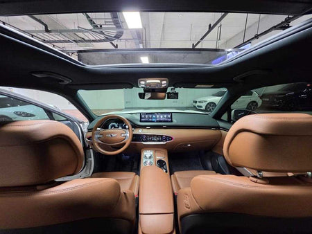 Genesis GV70 — photo 10