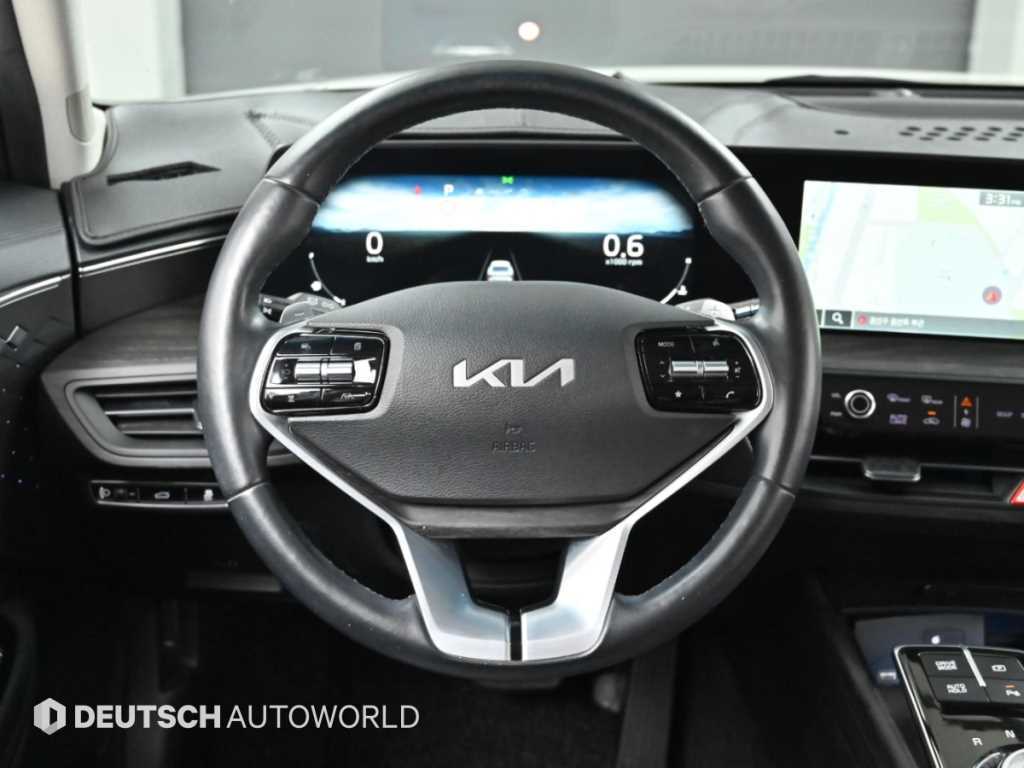 Kia K8 — photo 13