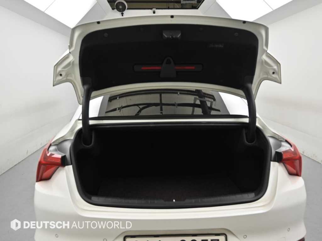 Kia K8 — photo 19