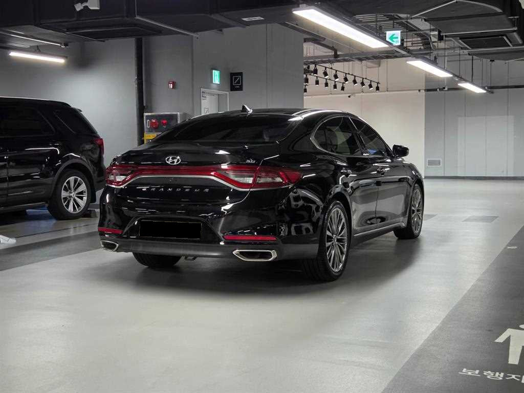 Hyundai Grandeur — photo 04