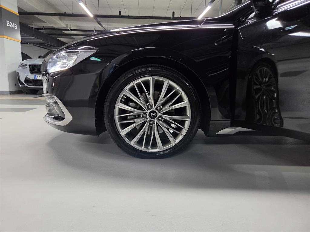 Hyundai Grandeur — photo 07