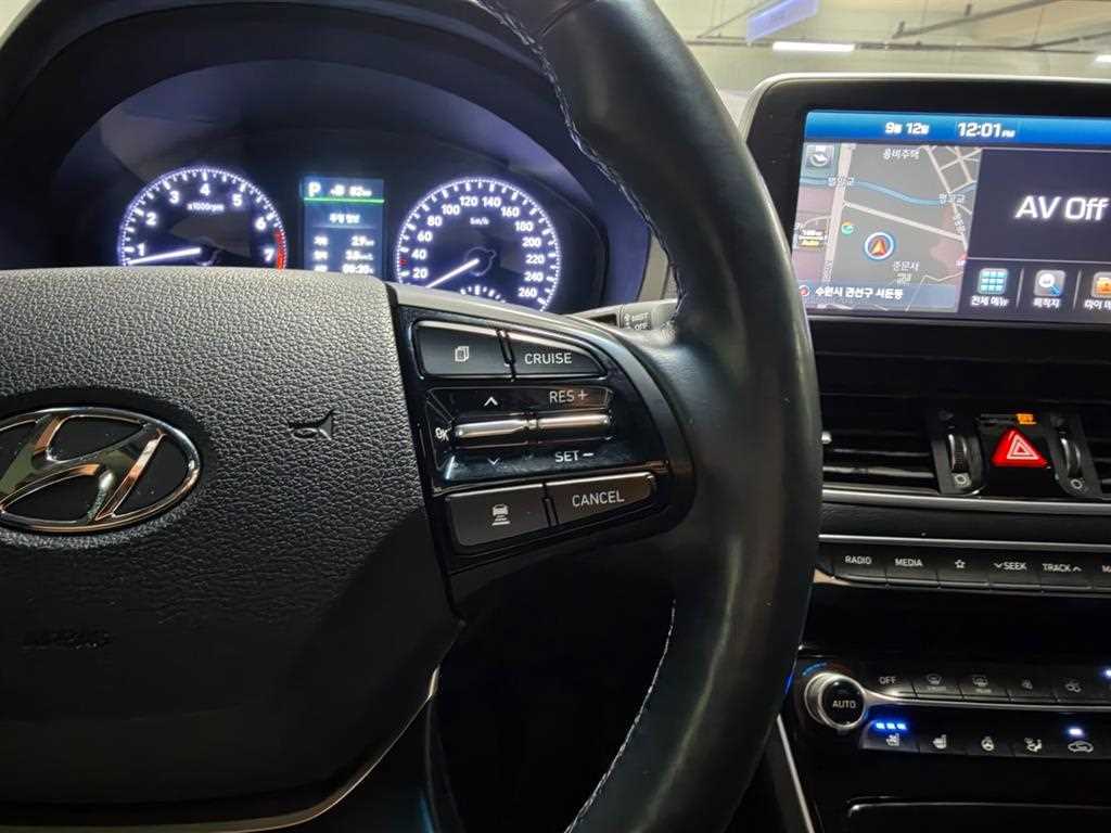 Hyundai Grandeur — photo 13