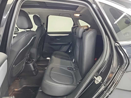 BMW 2-Series — photo 12