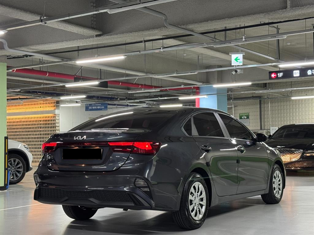 Kia K3 — photo 03