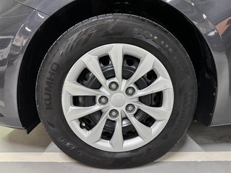Kia K3 — photo 17