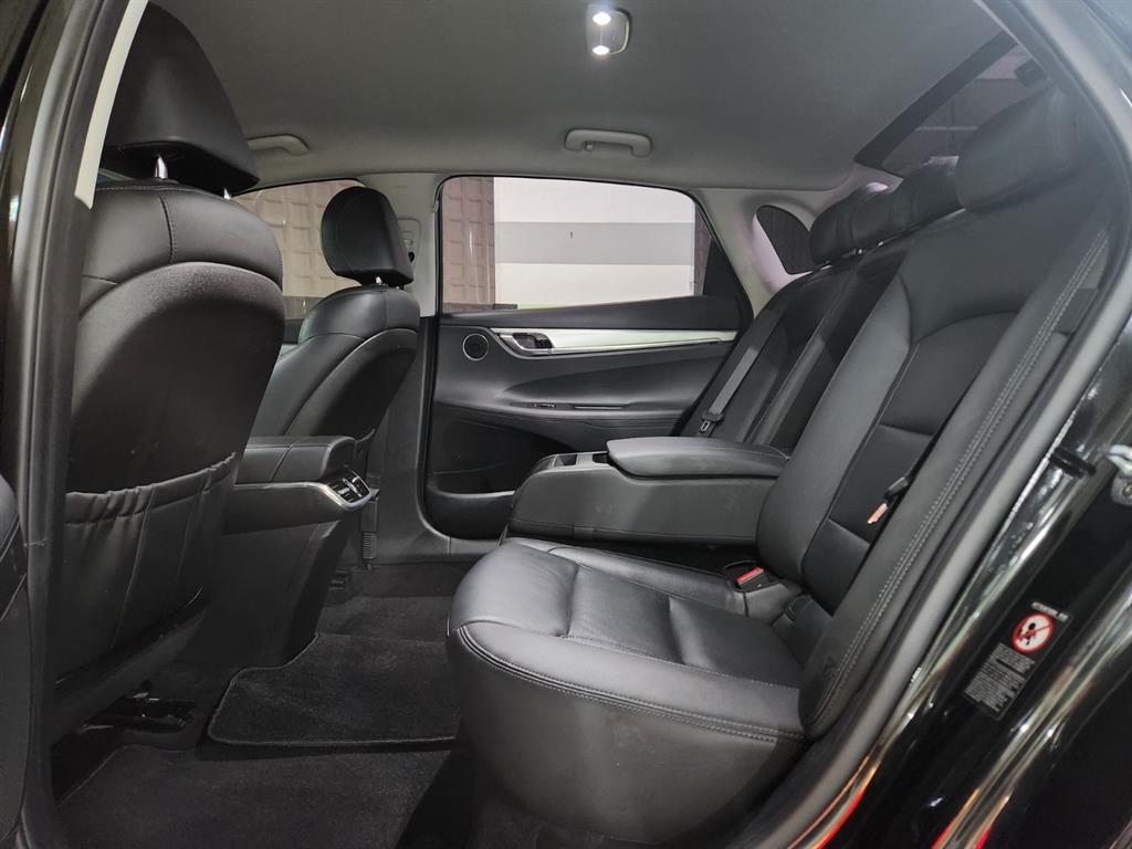 Hyundai Grandeur — photo 07
