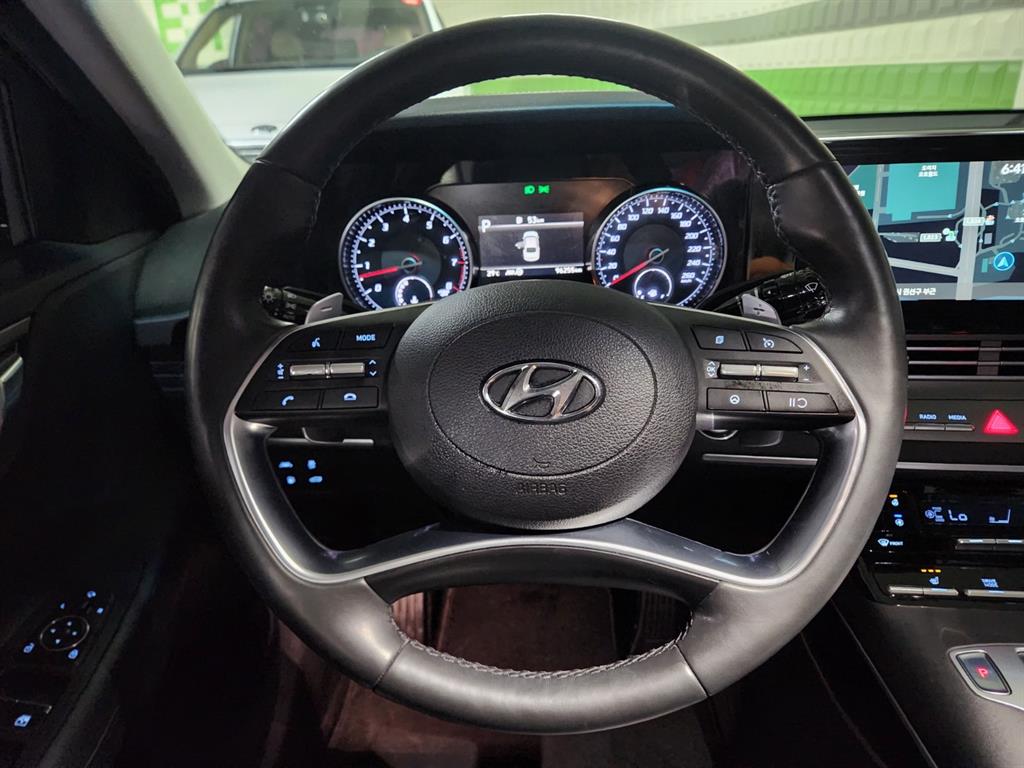 Hyundai Grandeur — photo 10