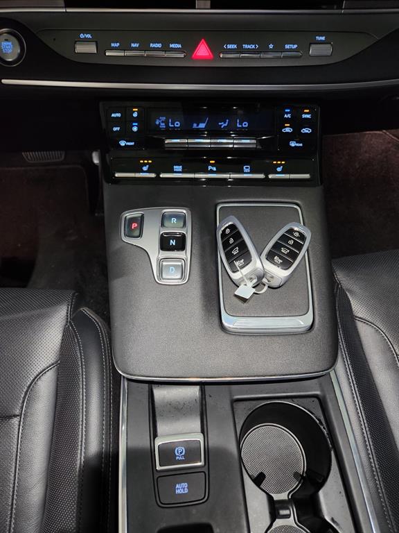 Hyundai Grandeur — photo 14
