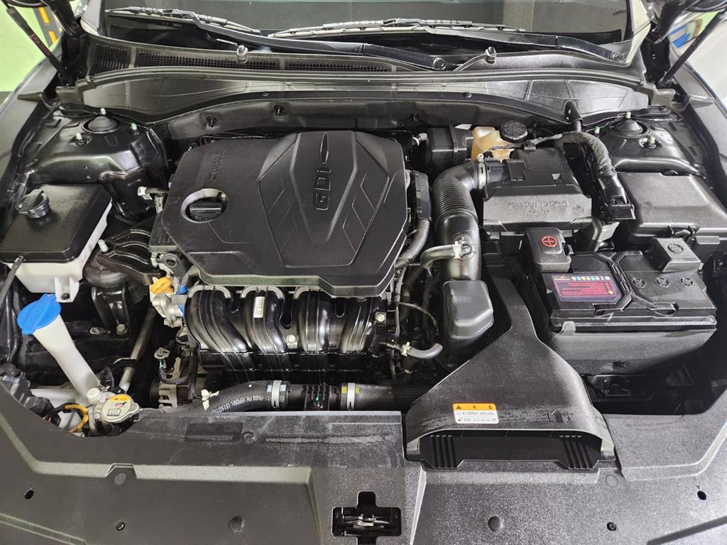 Hyundai Grandeur — photo 19