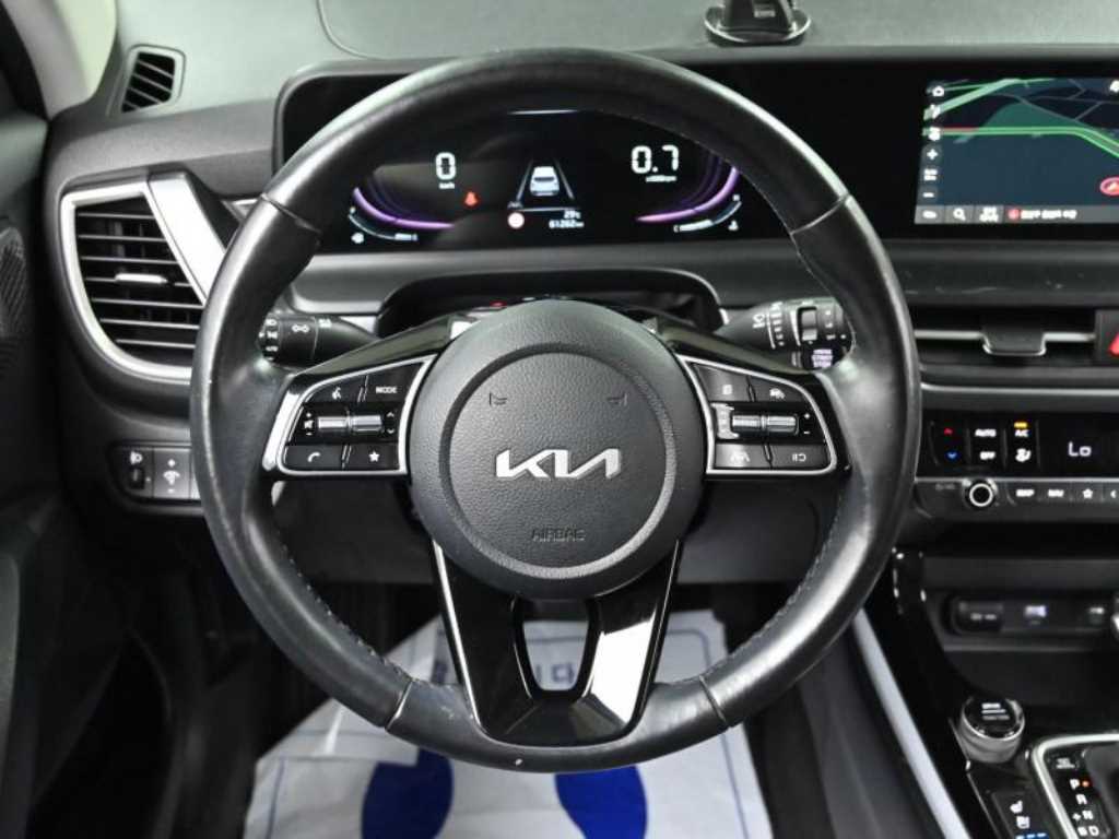 Kia Seltos — photo 13