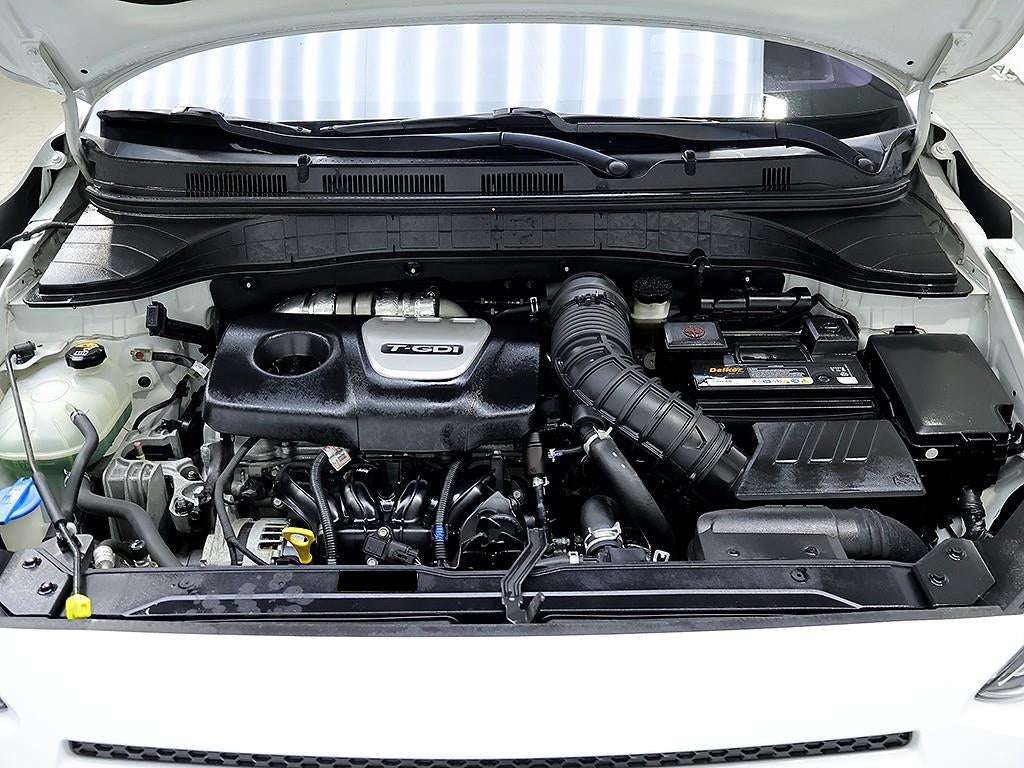 Hyundai Kona — photo 08