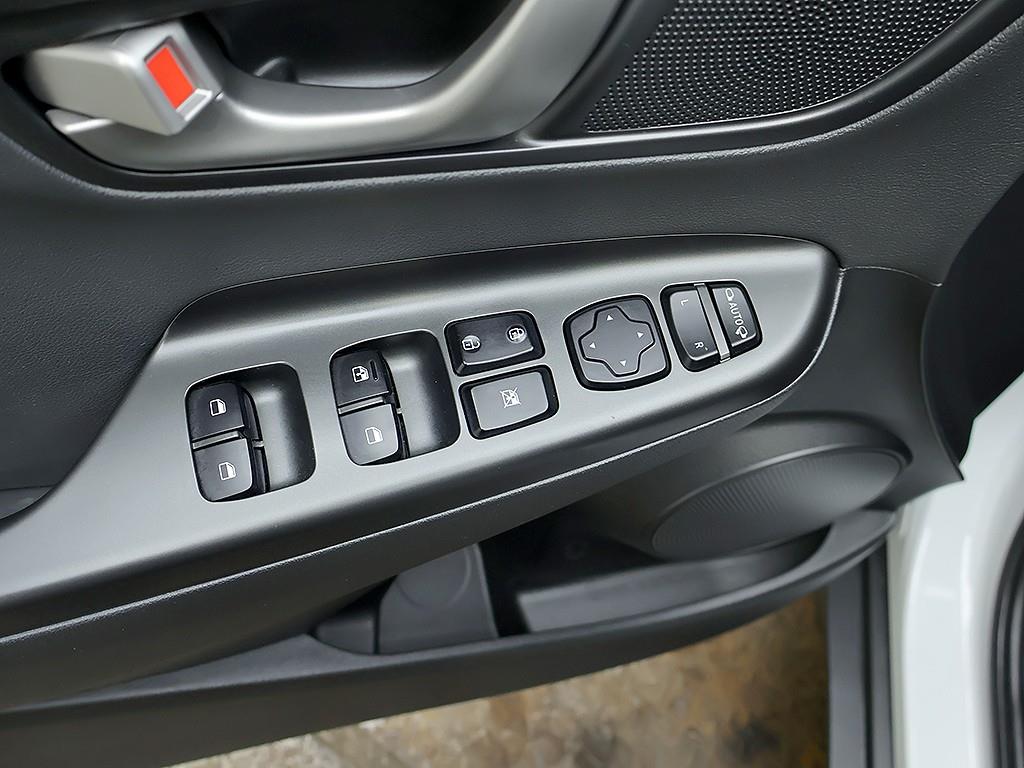 Hyundai Kona — photo 15