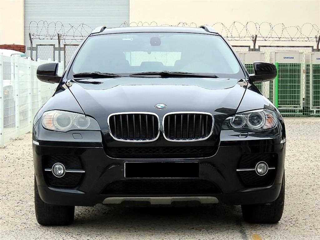 BMW X6 — photo 01