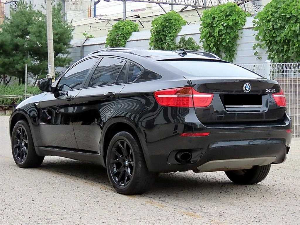 BMW X6 — photo 03
