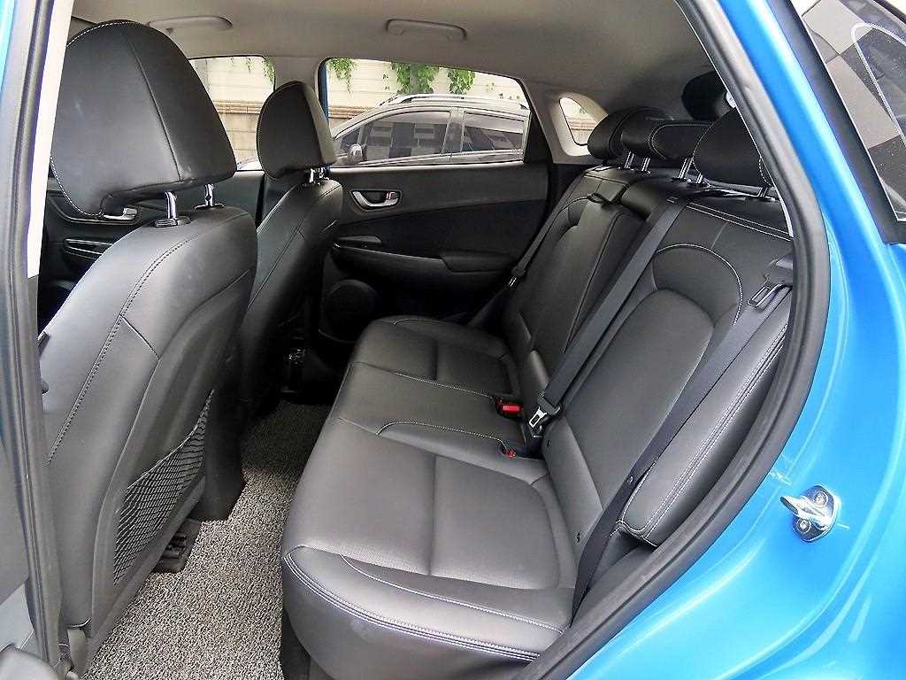 Hyundai Kona — photo 06