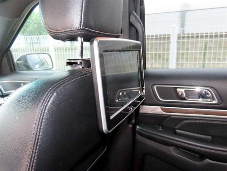 Ford Explorer — photo 14