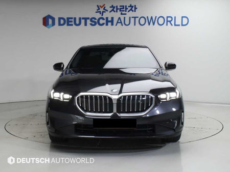 BMW 5-Series — photo 03