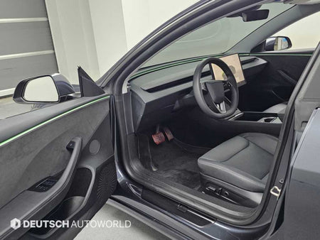 Tesla Model 3 — photo 11