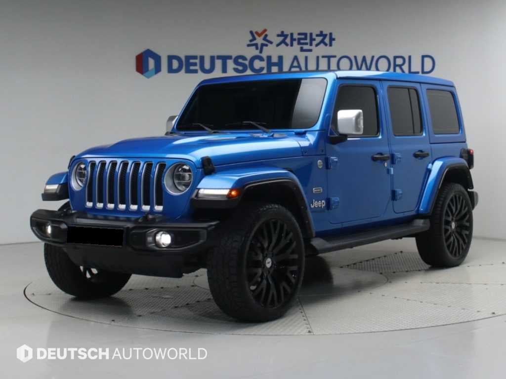 Jeep Wrangler — photo 01