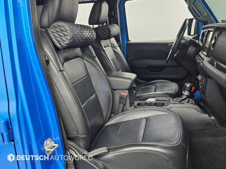 Jeep Wrangler — photo 10