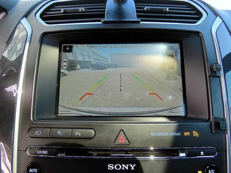 Ford Explorer — photo 14