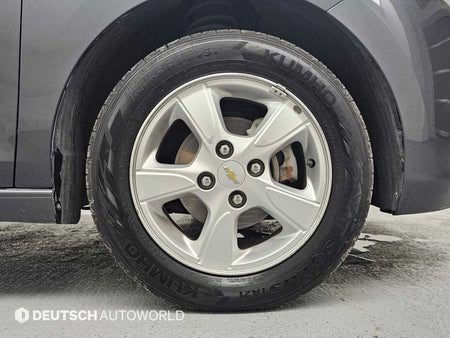 CHEVROLET Spark — photo 05