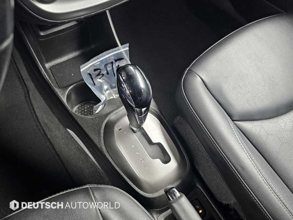 CHEVROLET Spark — photo 09
