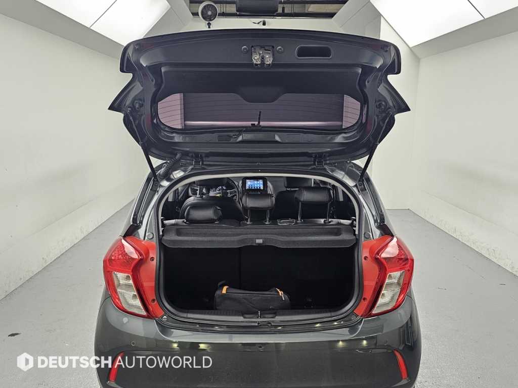 CHEVROLET Spark — photo 19