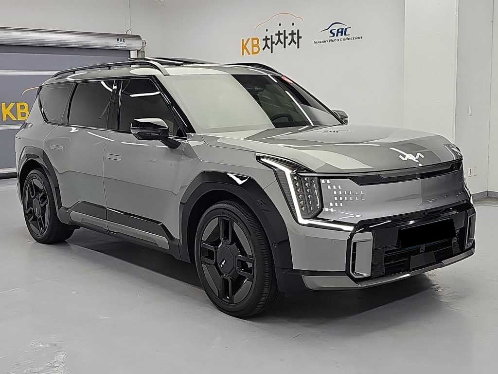 Kia EV9 — photo 04