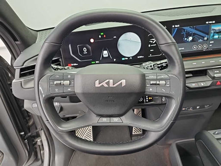 Kia EV9 — photo 09